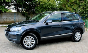 VW Touareg  3.0 tdi 4x4 - imagine 2