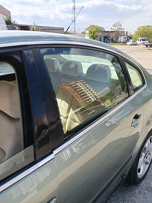 Vând Volkswagen passat b5.5 - imagine 5