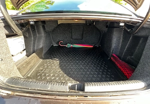 Volkswagen Jetta 2011, 1.2 Benzină, primul proprietar - imagine 8