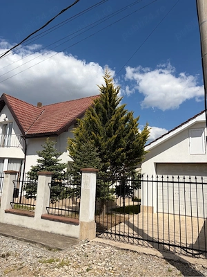 De vanzare Casa in Sanmartin Beveryhills Oferta