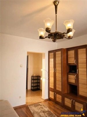 Garsoniera de inchiriat  cu balcon, Tractorul, Brasov - imagine 5