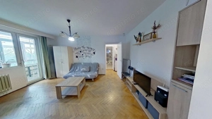 Apartament 2 camere, etaj 4/10, Berceni – 400 EUR, bloc anvelopat