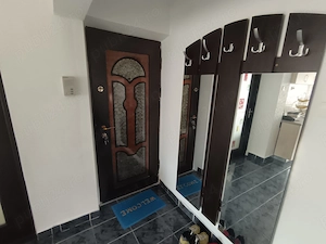 Apartament 2 camere, decomandat, zona Lido