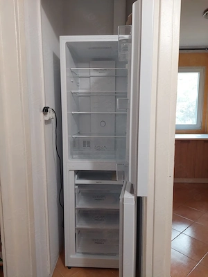 Inchiriez apartament 2 camere - imagine 6