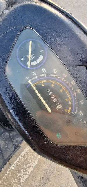 vănd scuter 4t 49cc - imagine 2