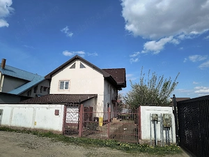 Vilă mobilată în oraș, Bacău zona sud - imagine 3