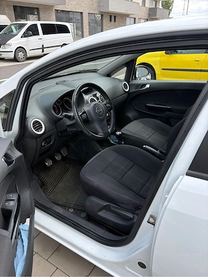 Opel Corsa D 2010 euro 5 - imagine 7