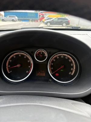 Opel Corsa D 2010 euro 5 - imagine 6