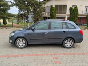 Vand  Skoda Fabia Combi 1.6 TDI   2010 - imagine 3
