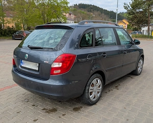 Vand  Skoda Fabia Combi 1.6 TDI   2010 - imagine 5