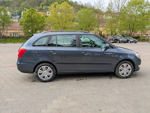 Vand  Skoda Fabia Combi 1.6 TDI   2010 - imagine 6
