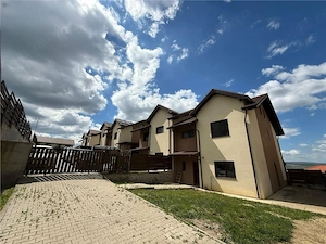 Casă 5 camere | Beci+P+E+M | Dezmir, str. Cl șca | 215.000 EUR | Clasa energetică B - imagine 10