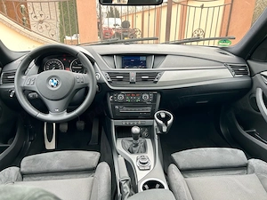 bmw x1 2015 2.0D X drive M packet - imagine 2