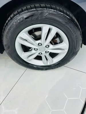 HYUNDAI IX35 - imagine 9