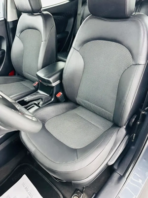 HYUNDAI IX35 - imagine 14