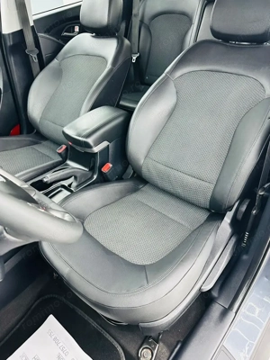 HYUNDAI IX35 - imagine 19