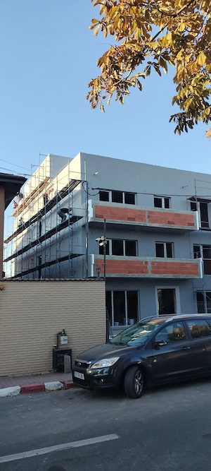 Maistru constructor cu echipa de meseriași     case la roșu, la cheie, renovări fațade, finisaje - imagine 5