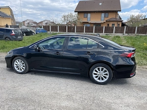 Toyota Corolla hibrid 2021 - imagine 6