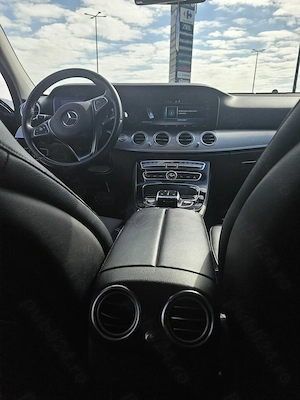 Vand Mercedes E-Class E350e - imagine 3