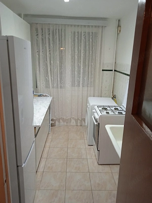 Apartament de închiriat două camere  - imagine 3