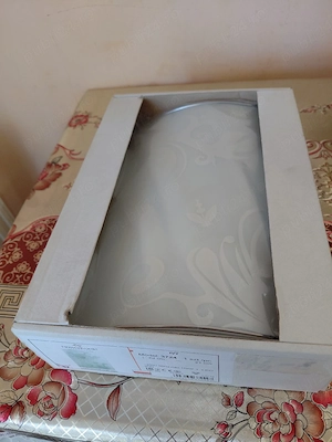 Lampă aplicabila pe perete 4 bucati ,50 de lei bucata 