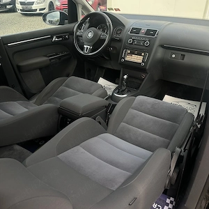 Volkswagen Touran 2012 Highline 2.0 TDI 170CP DSG 7 Locuri | Rate   Transport   Numere - imagine 15