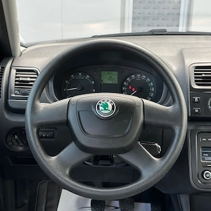 Skoda Fabia 1.2 HTP 2011 Manual 85.000KM | Rate   Numere   Transport - imagine 13