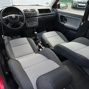 Skoda Fabia 1.2 HTP 2011 Manual 85.000KM | Rate   Numere   Transport - imagine 16