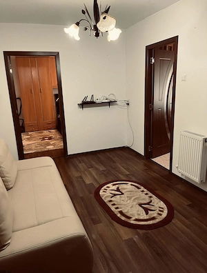 Închiriez apartament în regim hotelier 200 lei - imagine 5