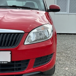 Skoda Fabia 1.2 HTP 2011 Manual 85.000KM | Rate   Numere   Transport - imagine 9