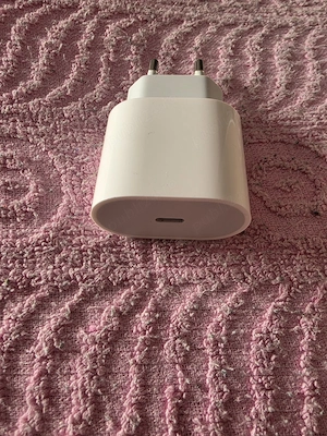 Apple incarcator si cablu magnetic originale