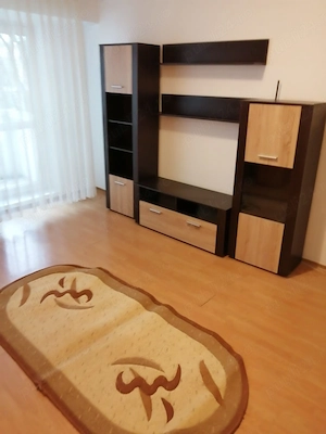 Închiriez apartament  - imagine 2