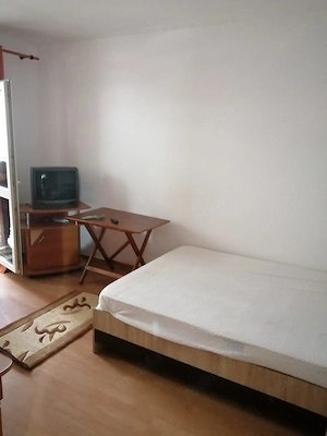 Închiriez apartament  - imagine 3
