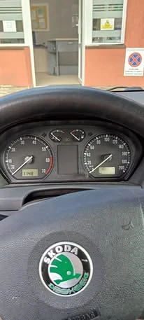 Skoda fabia 1.4 benzina  - imagine 4