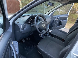 Dacia Duster 2016 Facelift 4x4 1.5DCi Laureat + 150.000KM Realii Primul Propietar  - imagine 5