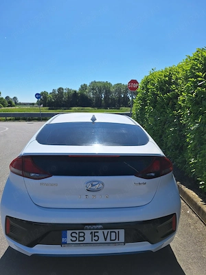 Hyundai Ioniq Hybrid 2018 - imagine 2
