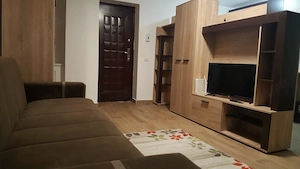 Proprietar, inchiriez garsoniera in Militari Residence