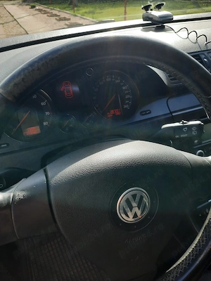 Volkswagen Passat B6 - imagine 6