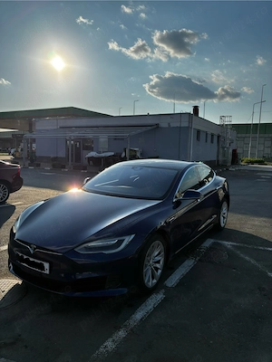 Tesla Model S 2016 - Încărcare Gratuită - imagine 2