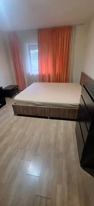Proprietar, apart 1 cam, galata, 33m - imagine 4