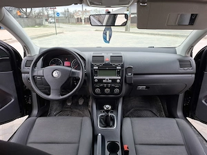 Volkswagen Golf 5   1.9 TDI     2008 - imagine 8