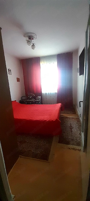 vanzare apartament - imagine 2