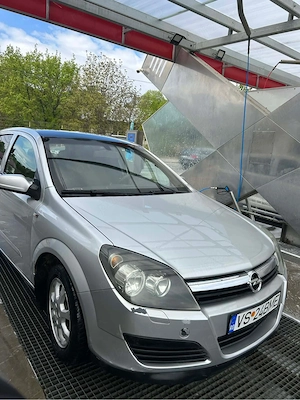 Vând Opel Astra