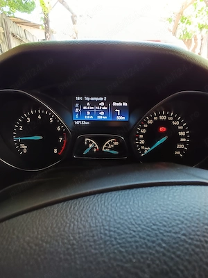 Vând Ford Focus 1.0 - imagine 2