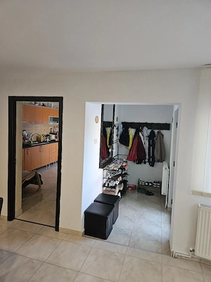 De vanzare casa frumoasă in zona linistita - imagine 4