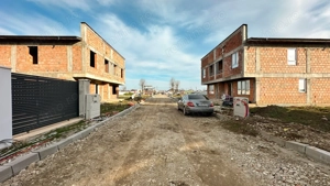 Casă cu 4 camere, TOATE utilitățile, Mamina-Vidra, COMISION 0 - imagine 19