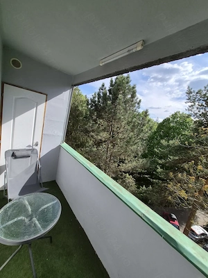 Apartament de vanzare 2 camere Tudor orientare sud vest 