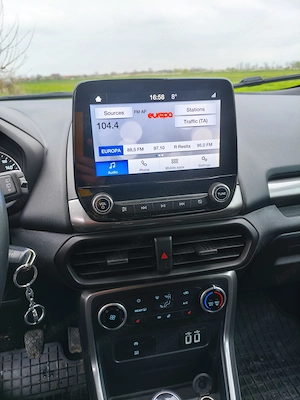 Ford Ecosport 1.0 2022 - imagine 8