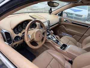 Dezmembram Porsche Cayenne 92A 3.0 d 180 kw / 245 cp An 2012 Cod motor CRC - imagine 5