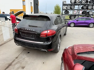 Dezmembram Porsche Cayenne 92A 3.0 d 180 kw / 245 cp An 2012 Cod motor CRC - imagine 3